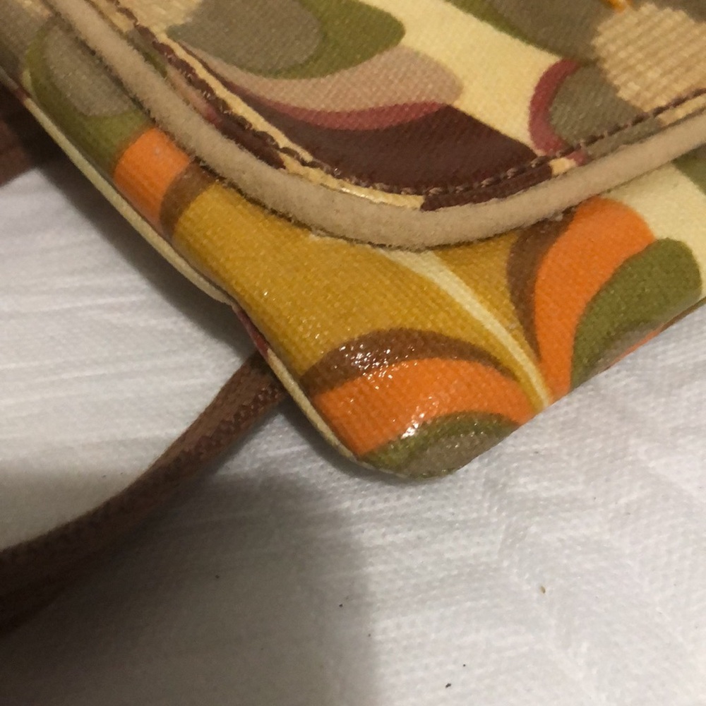 Fossil Retro Floral Crossbody - Picture 6 of 7